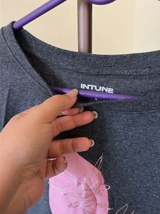 Gray Graphic Print Crop Tee