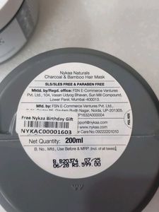 NYKAA Charcoal &amp; Bamboo Hair Mask one piece