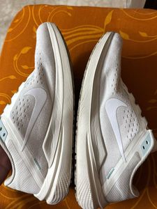 Nike Unisex Running / Workout Shoes
