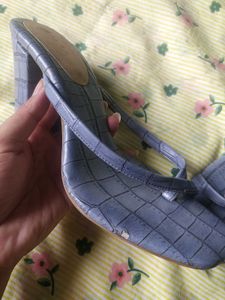 Women One Toe Heel
