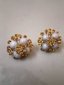 Earings Studs