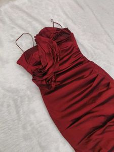 Elegant Burgundy Evening Gown