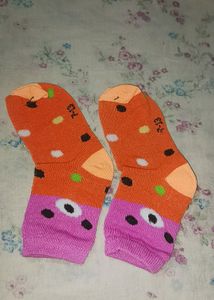 SOCKS 🧦 AND GLOVES 🧤 FOR 1 YEAR BABY