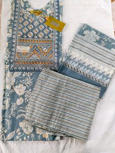 Kanvas Pashmina Salwar Kameez Set