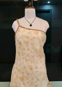 💥SALE💥Imported Luxe Beaded Dress With Frills