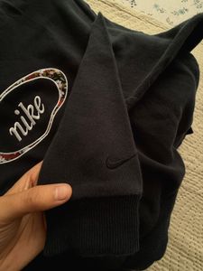 Nike embroided Floral Logo Hoodie