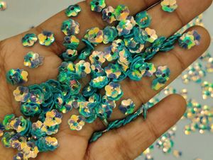 Aari And Brooch Work Sequence