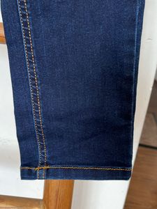 Brand New Indigo Bank Skinny Jeans – Classic &amp; Sop