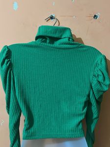 Green Ribbed Turtleneck Top