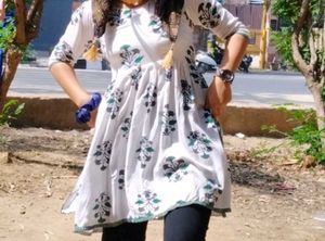 Elegant White Printed Kurta