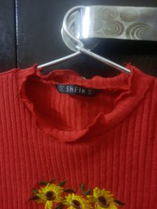 red crop top