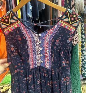 Stylish Floral Long Dreas