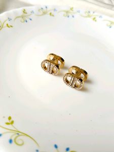 Golden Studded Earrings