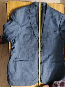 Stylish Men&#39;s Blazer