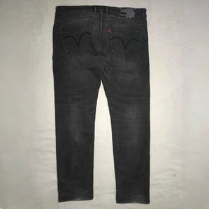 Levi&#39;s 523 Black Skinny Jeans