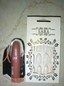 lipstick and nails 💅💄 ✨