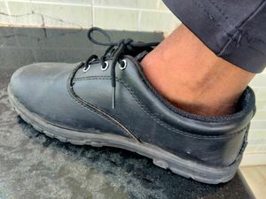 Black Shoes