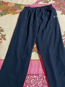 Trendy striped Under armour track pant