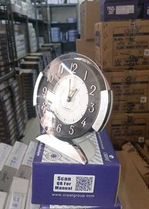 Modern Quartz Clock
