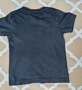 4 Max T-shirts for Boys (2-3 Years)