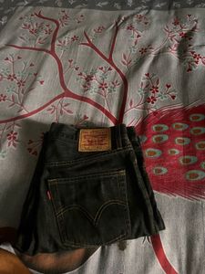 Levi&#39;s Black Jeans