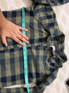 Olive- Navy Blue Checked T-shirts