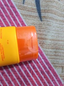 Aqualogica Glow+ Dewy Sunscreen