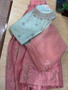 Girls Ethnic lehenga choli set