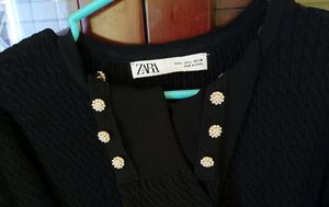 ZARA KNITTED TOP
