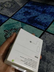 Seal Pack Original 20w Apple Adapter