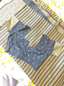 Beautiful Black And Golden Sari With Blouse