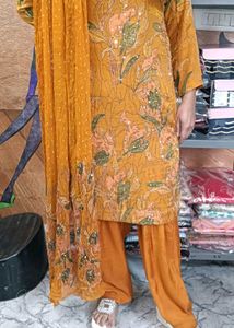 Beautiful Musterd Colour Suit