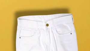 H@98 Size-28 (Sale) Latest Ladies high waist Jeans