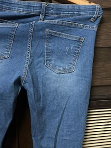 Ripped Bootcut Jeans