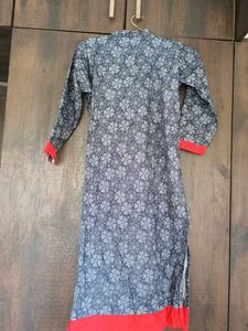 Floral Embroidered Kurti