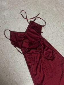 NEWME - ✨ Elegant Burgundy Satin Maxi Dress 💃🌹