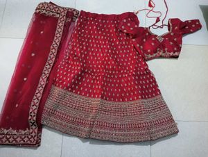 Maroon Embellished Lehenga❤️