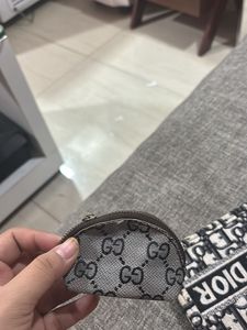 Guess Coin Pouch