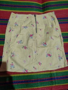 New Cute Mini Skirt