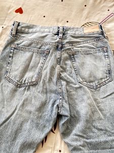 Mango Regular Waist Jeans.