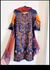 Pakistani Lawn Suit