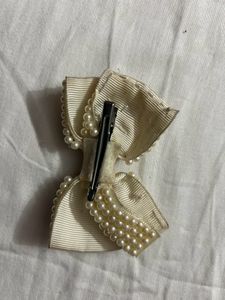 The Pearl Hair Clip
