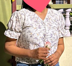 Floral crop top