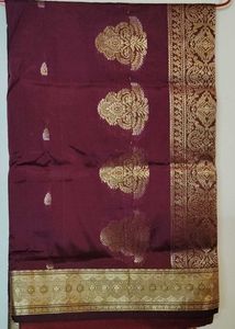 Elegant Silk Saree With Zari Border 💯