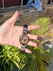 Elegant Women's Wrist Watch