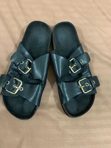 H&amp;M Black &amp; Beige Buckle slides