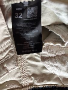Beige Relaxed Fit Pants Length41 Breadth 10