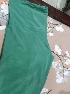 Elegant Green Embroidered Kurta Set