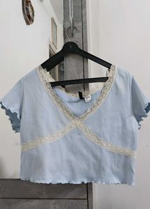 Cute Blue Lace Trim Crop Top