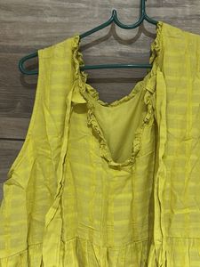 Yellow Sleeveless top